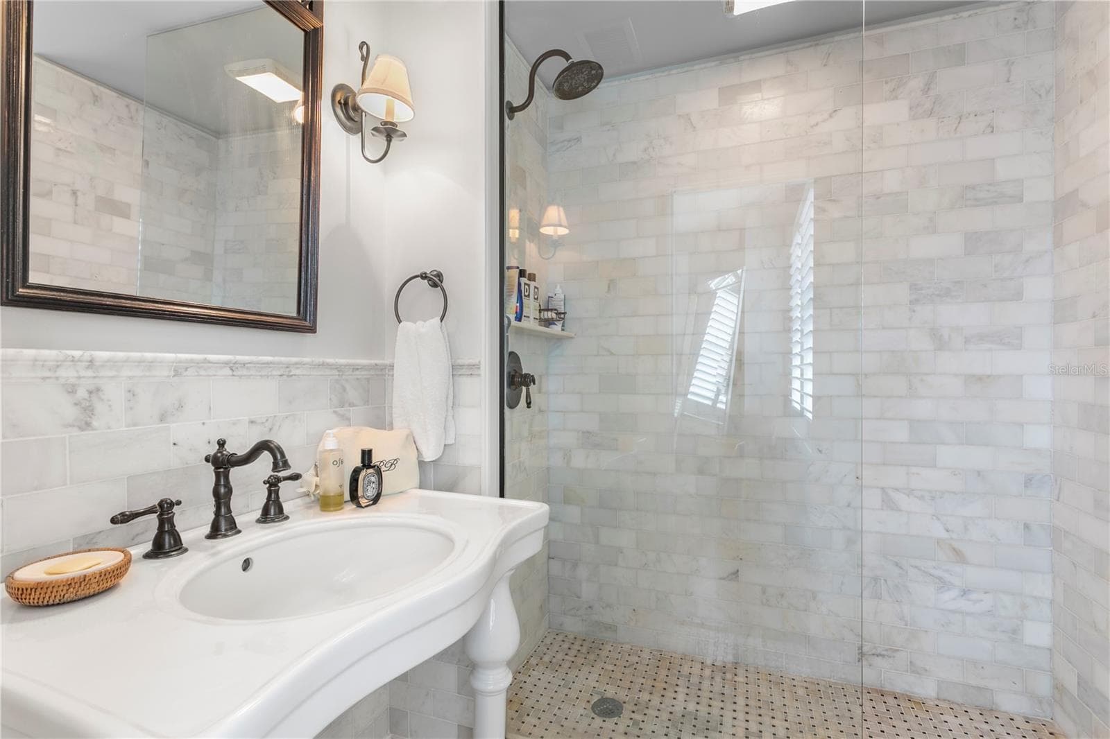 primary en suite bath - 310 26TH AVE N, ST PETERSBURG