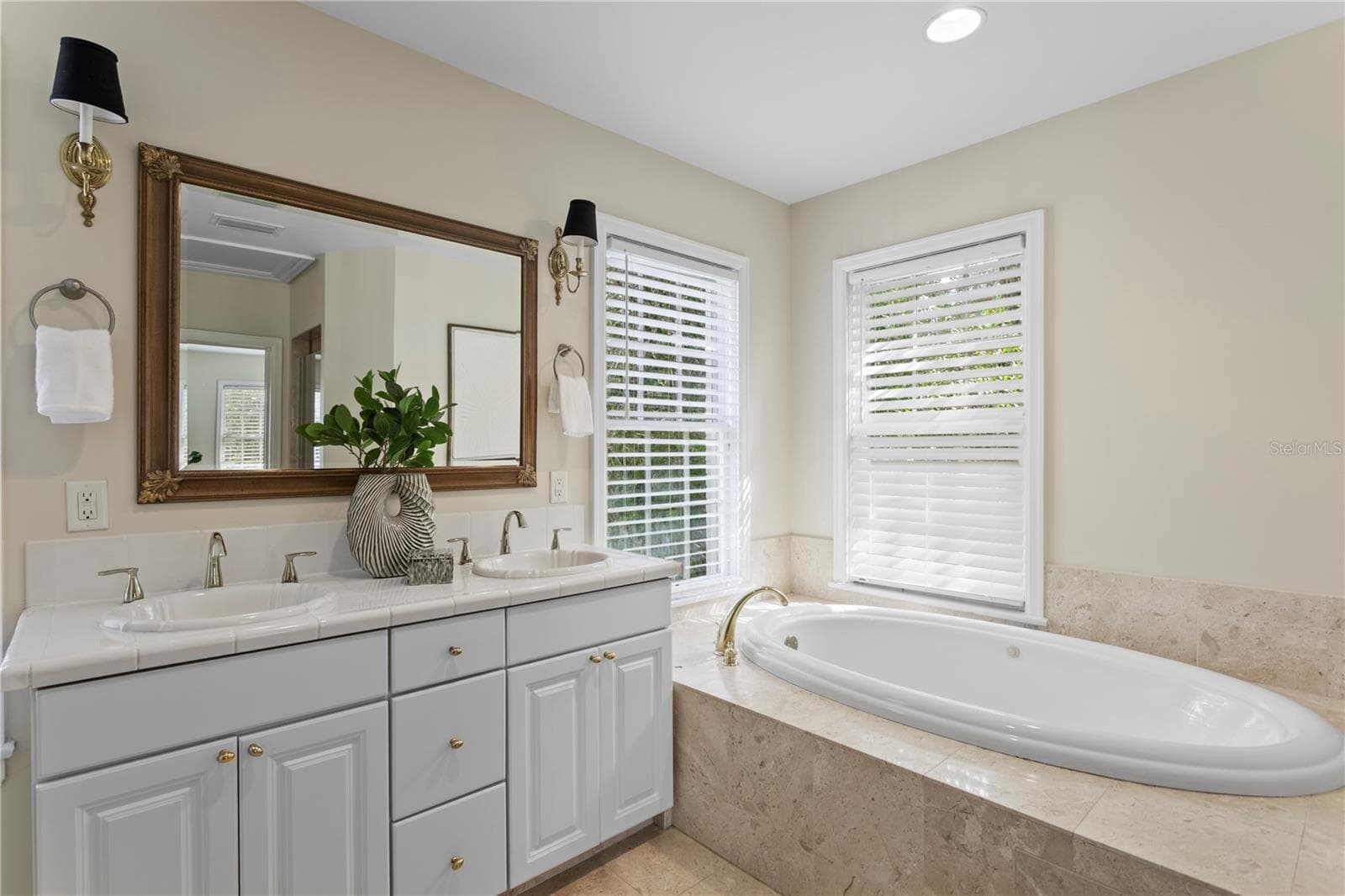 Single Family Residence at 3209 W PARKLAND BLVD, TAMPA, photo 40 of 64