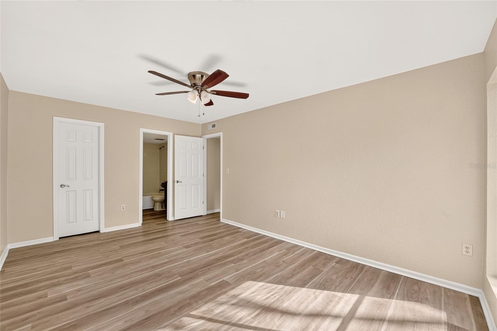 Condominium at 1810 NW 23RD BLVD #252, GAINESVILLE, photo 40 of 58