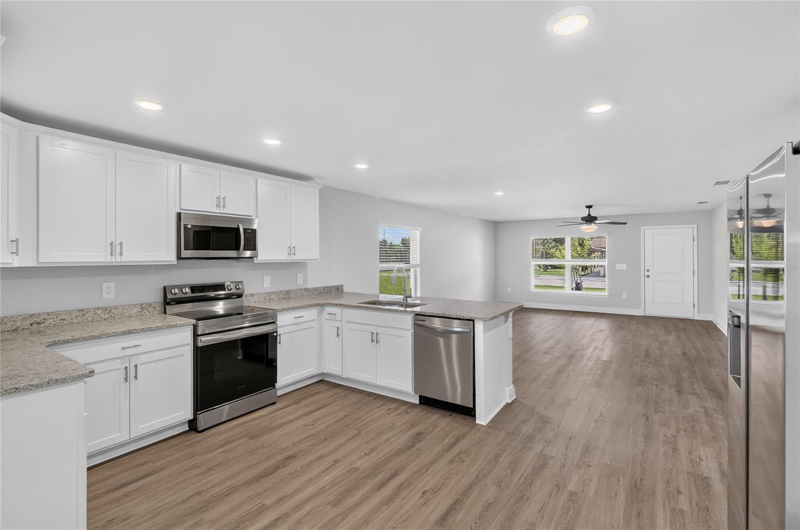 Single Family Residence at 7800 CHASE RD, LAKELAND, photo 13 of 34