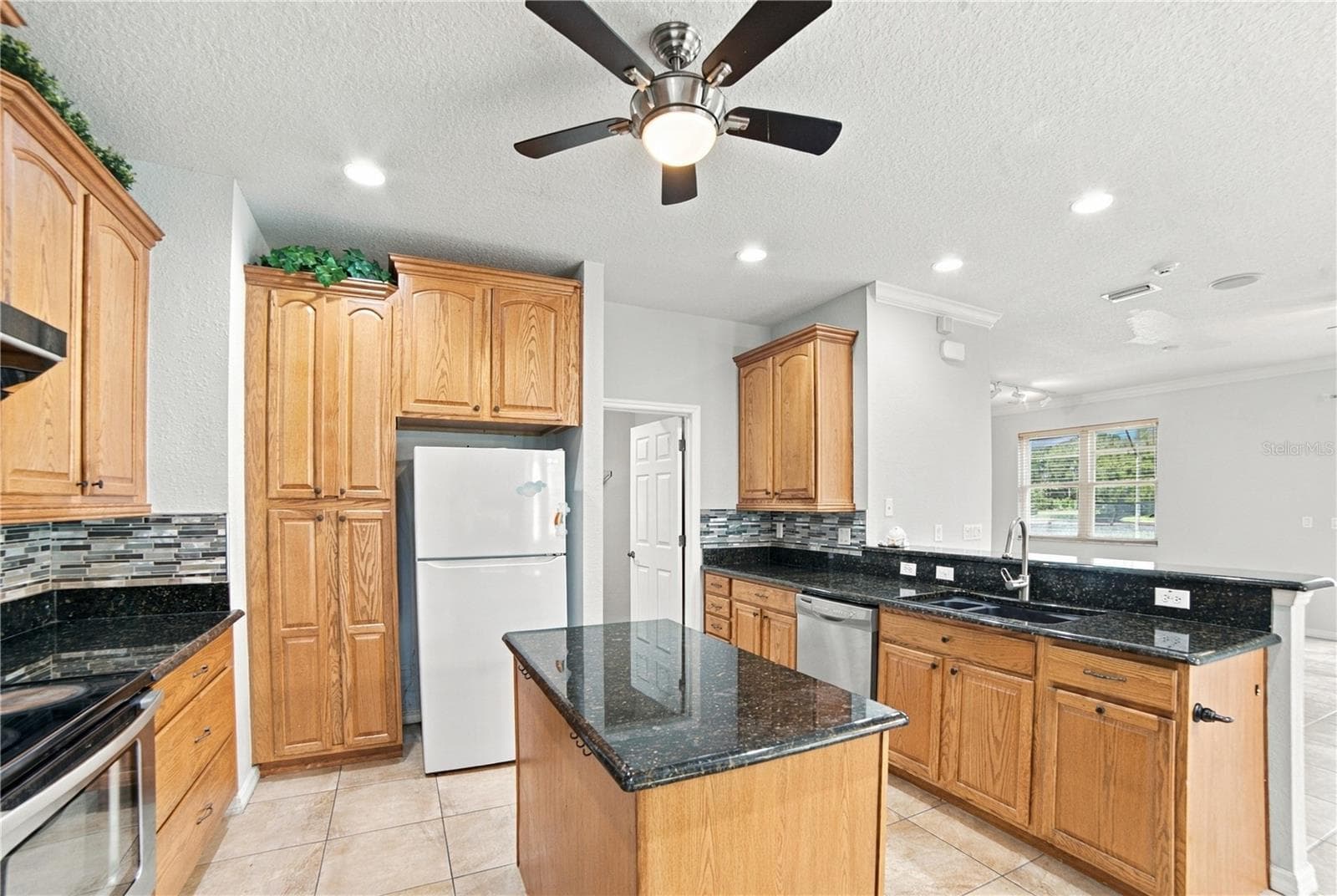 Single Family Residence at 3801 CALLIOPE AVE, PORT ORANGE, photo 12 of 34