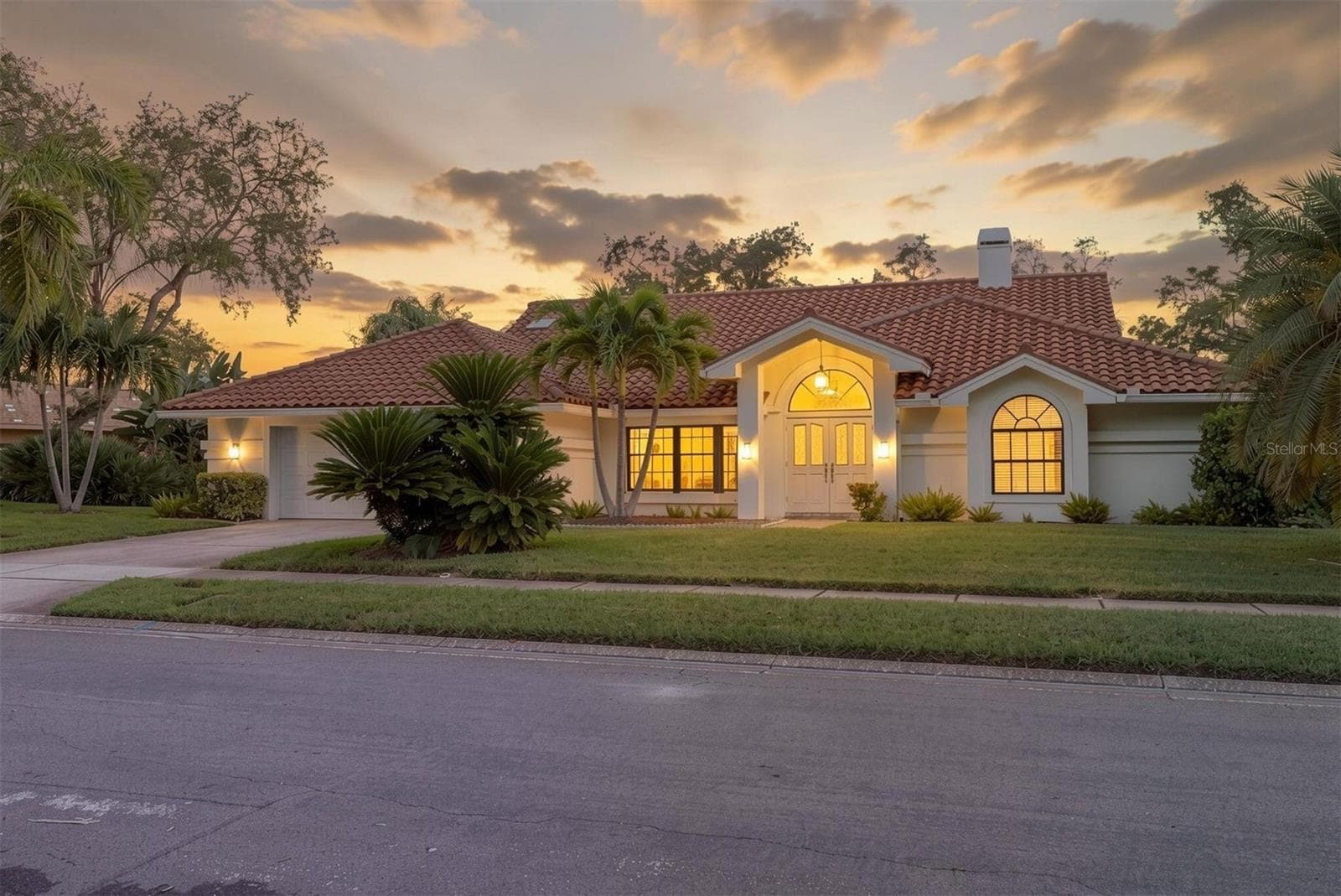 1422 MALLARD PL
