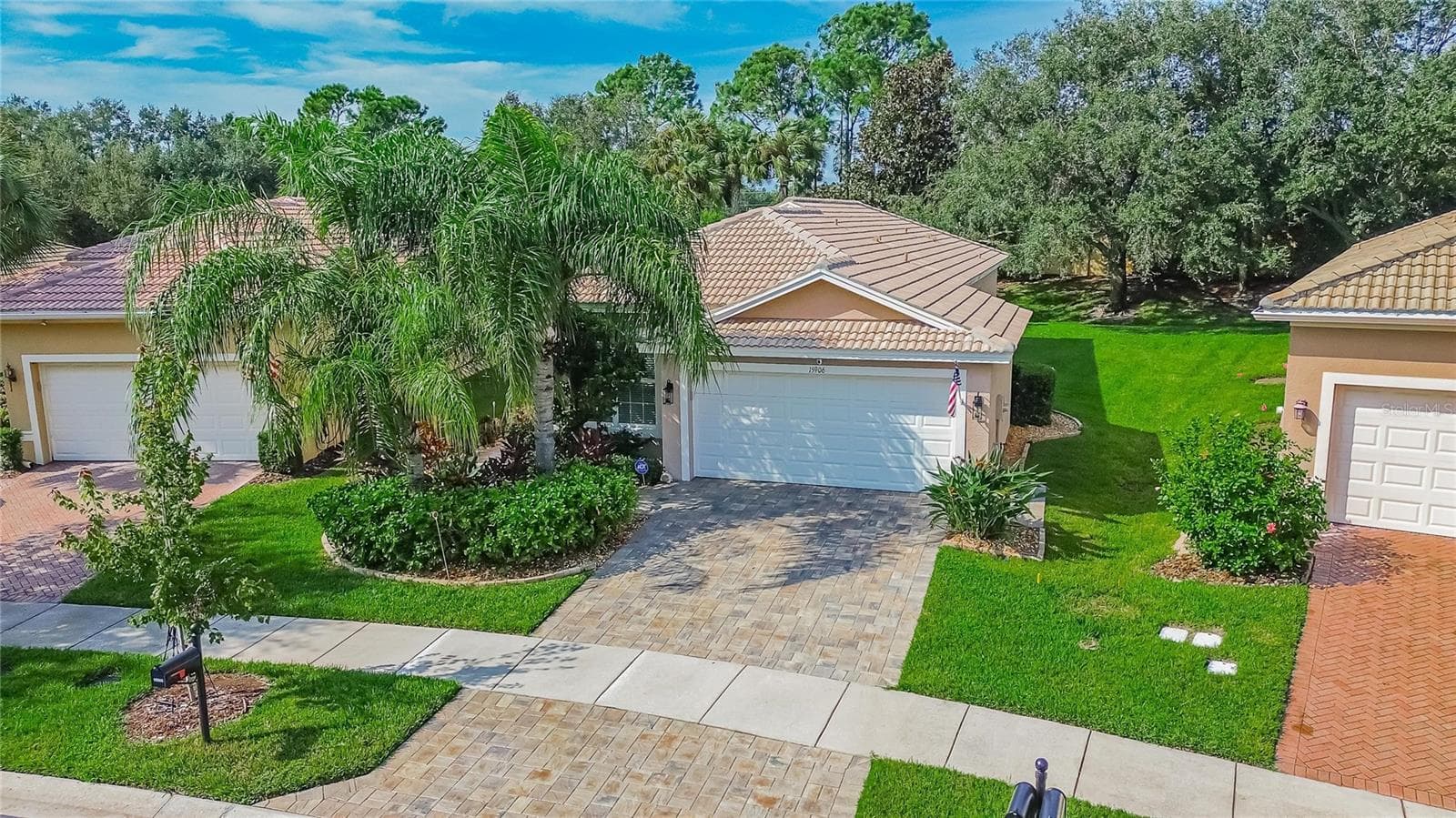 Single Family Residence at 15906 COBBLE MILL DR, WIMAUMA, photo 51 of 79