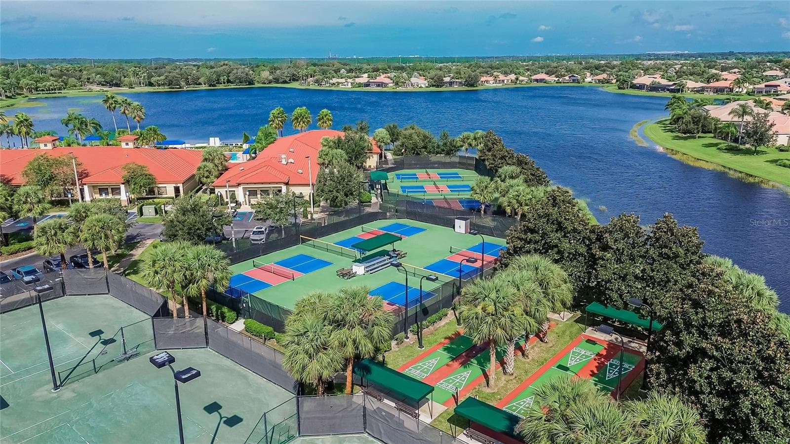 Aerial View Tennis, Pickleball & Shuffleboard Courts - 15906 COBBLE MILL DR, WIMAUMA