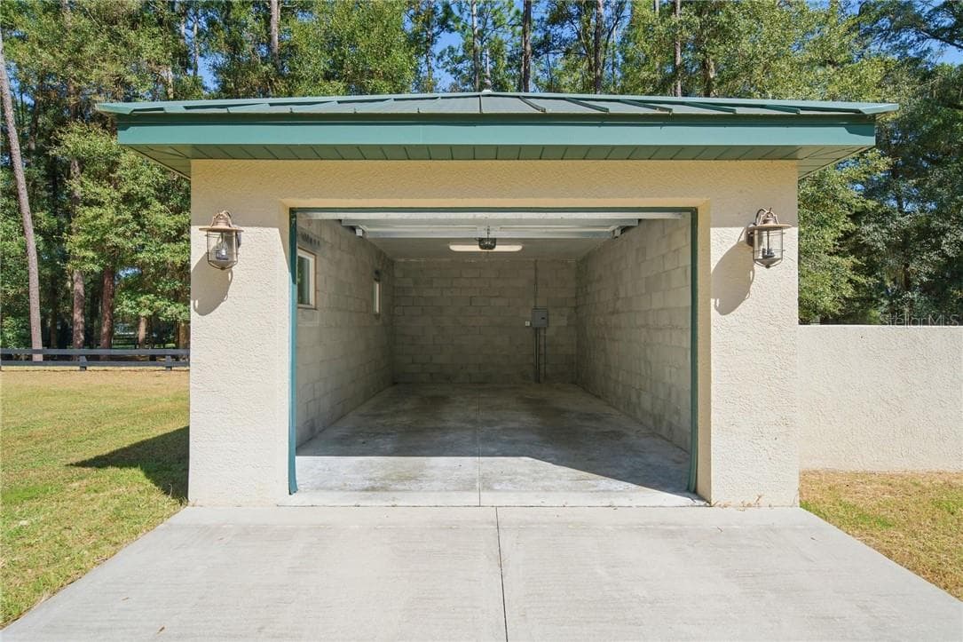 Single Family Residence at 3 Carry Back RD, OCALA FL 34482, Ocala, photo 62 of 85