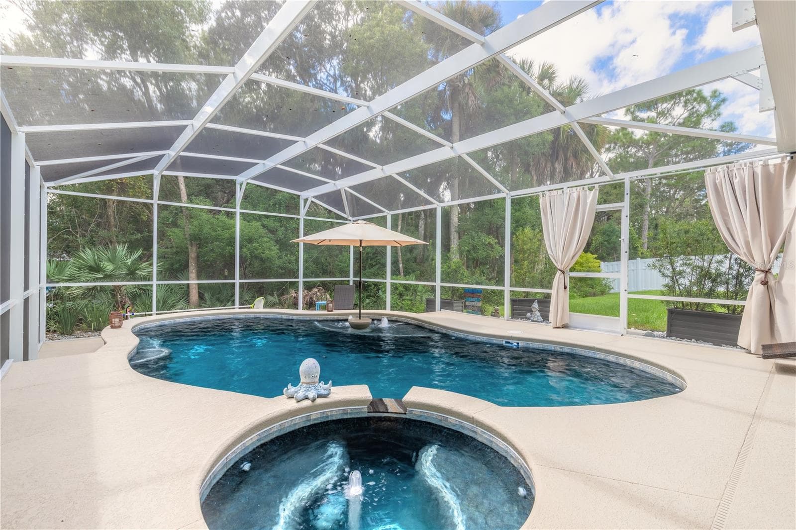 Villa at 551 CORONADO COVE RD, NEW SMYRNA BEACH, photo 17 of 63