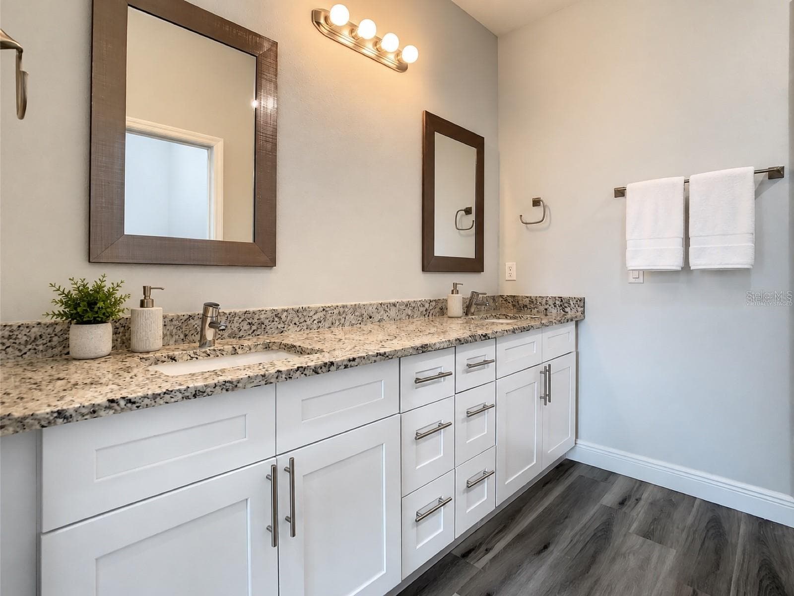 Virtually staged - 15504 GREENWOOD AVE, PORT CHARLOTTE