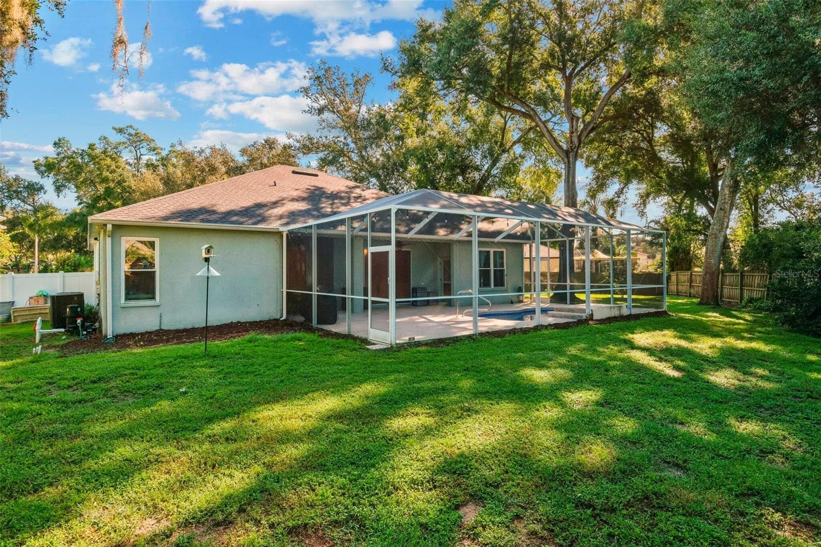 Single Family Residence at 1535 ROLLING MEADOW DR, VALRICO, photo 24 of 30