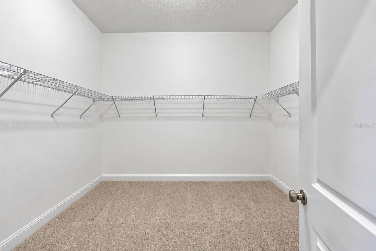 Single Family Residence at 902 TIERRA DR, SPRING HILL, photo 21 of 35
