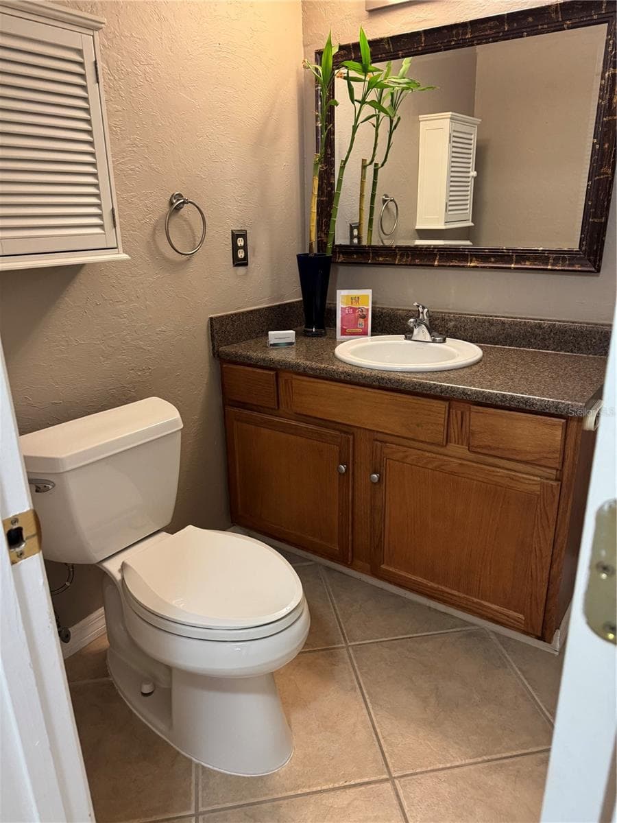Condominium at 1737 PARAKEET WAY #608, SARASOTA, photo 8 of 13