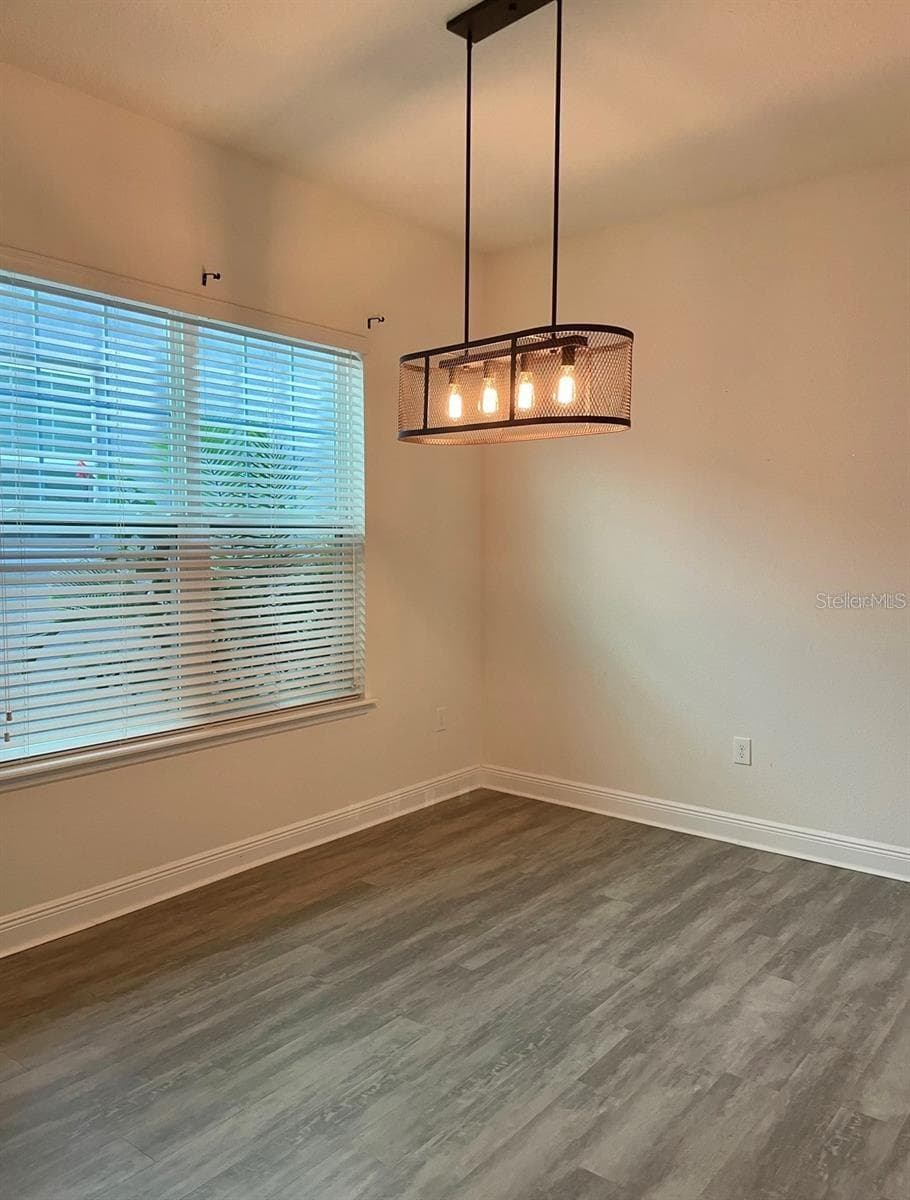 Single Family Residence at 9469 MEADOW HUNT WAY, WINTER GARDEN, photo 6 of 34