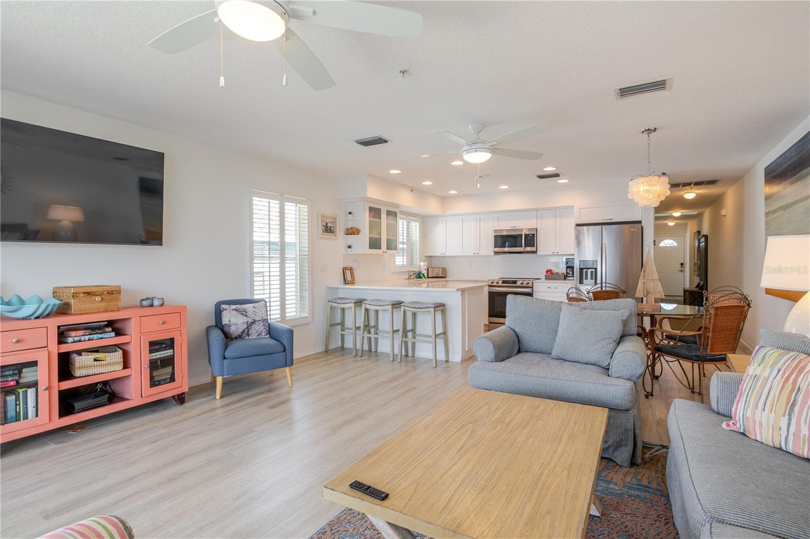 Condominium at 1904 GULF BLVD #D, INDIAN ROCKS BEACH, photo 11 of 34