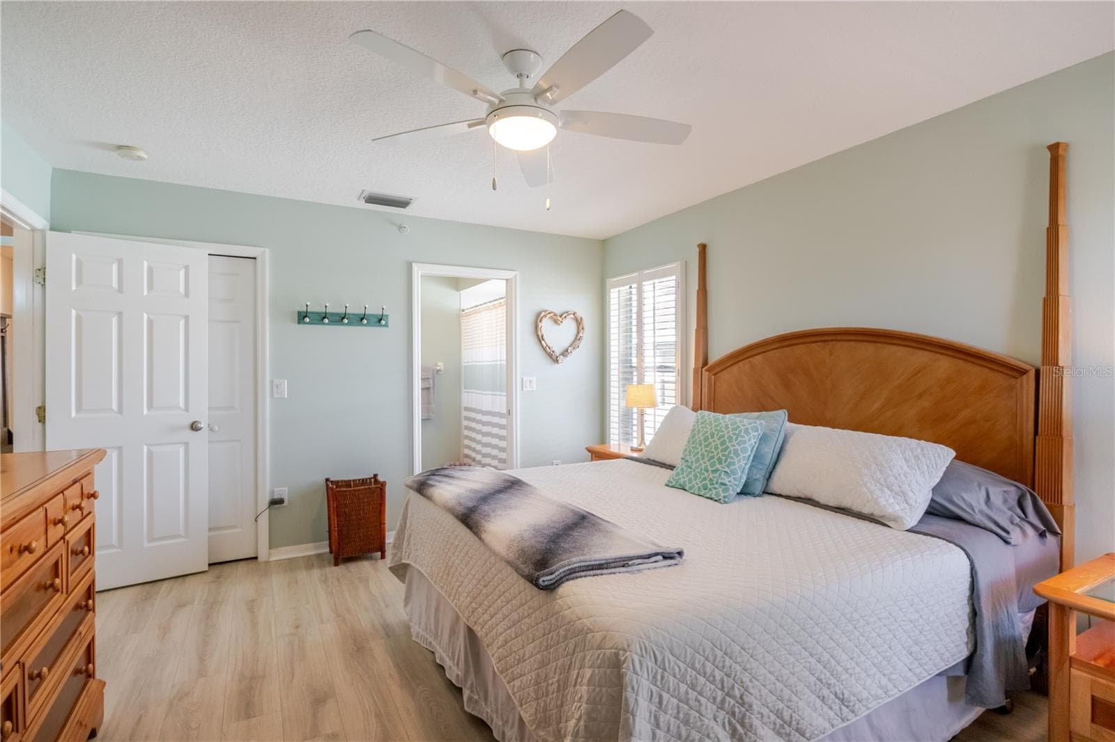 Condominium at 1904 GULF BLVD #D, INDIAN ROCKS BEACH, photo 18 of 34