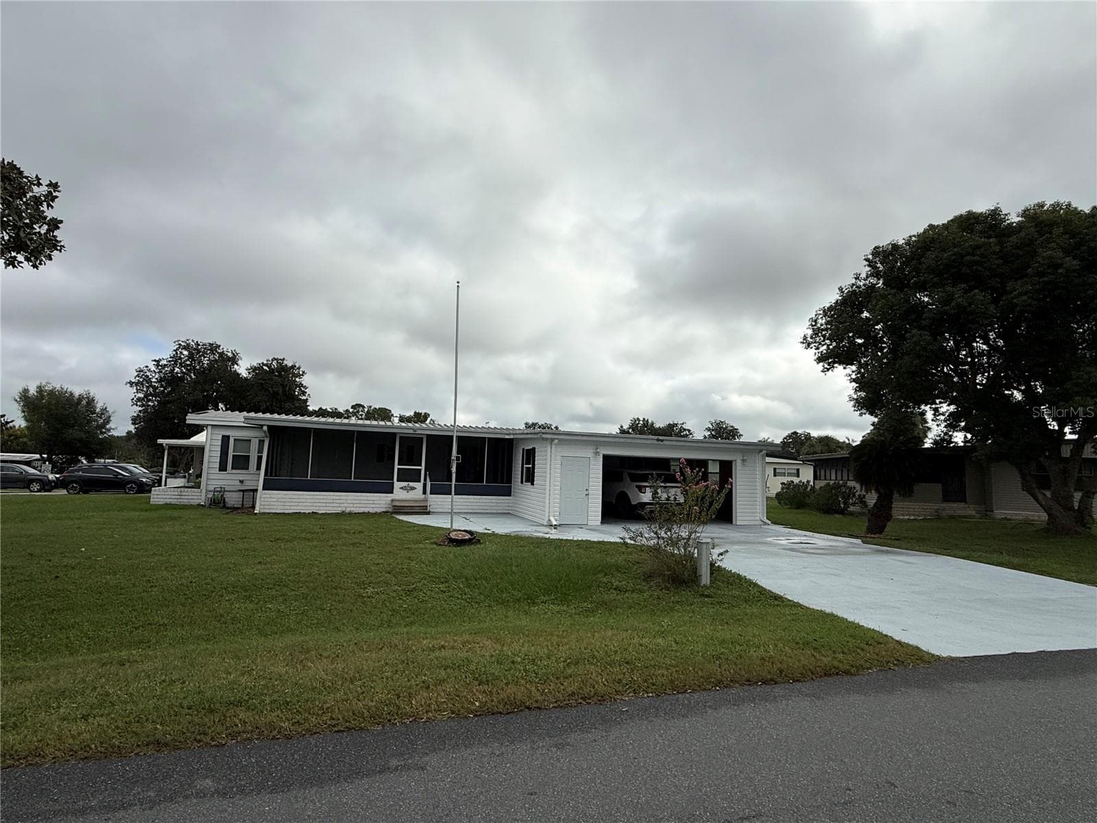 Manufactured Home at 1 RABBIT TRL, WILDWOOD, photo 3 of 39