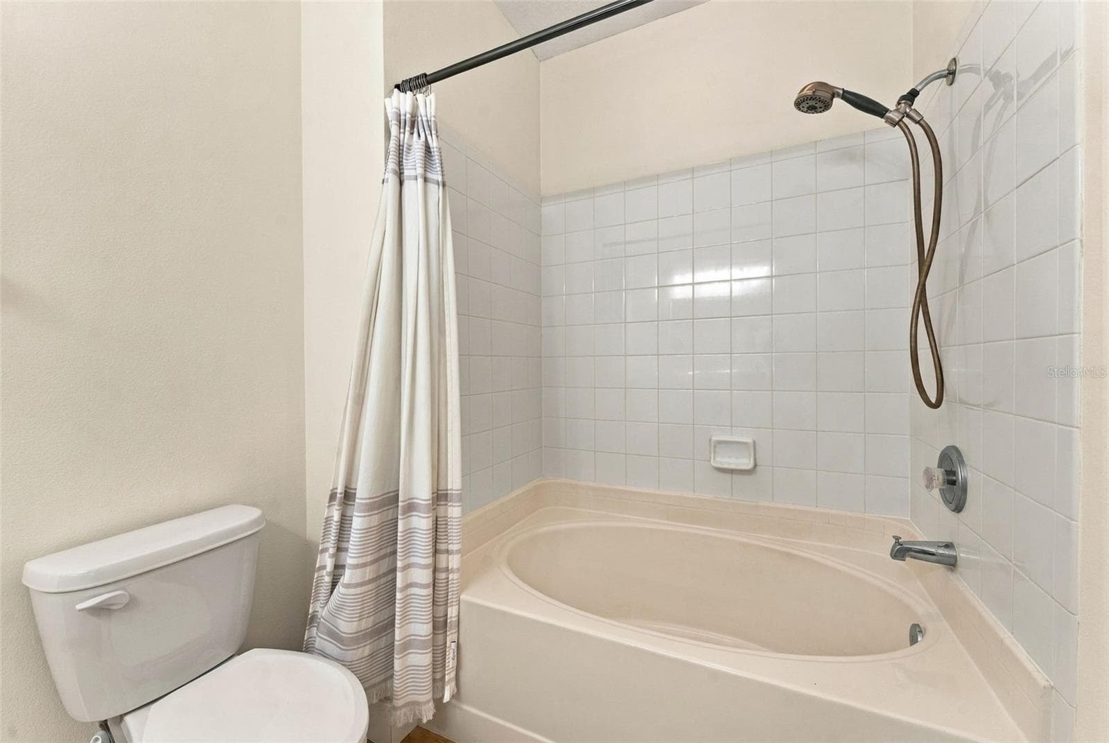 Primary bathroom - 3121 BAYSHORE OAKS DR, TAMPA