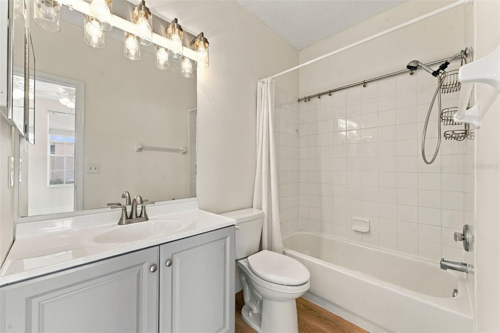 Third floor laundry closet - 3121 BAYSHORE OAKS DR, TAMPA