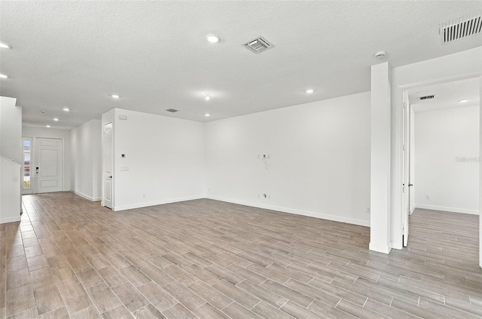 Single Family Residence at 1594 PELICAN POST PL, LOXAHATCHEE, photo 11 of 37