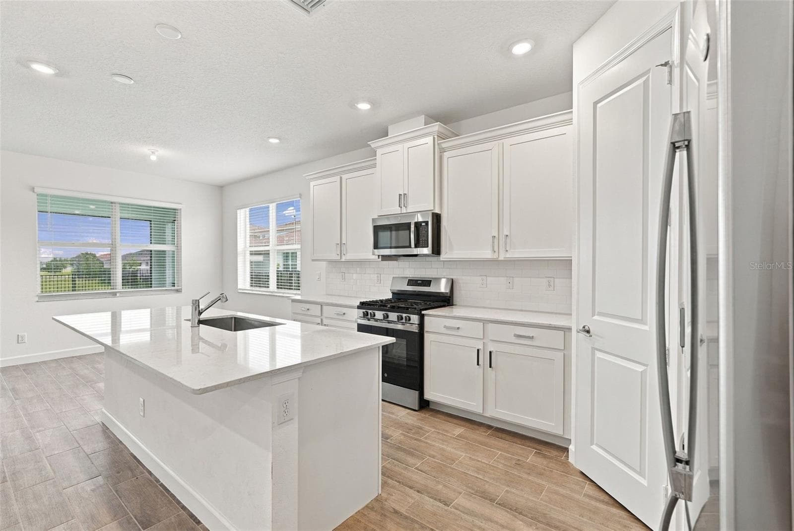 Single Family Residence at 1594 PELICAN POST PL, LOXAHATCHEE, photo 13 of 37