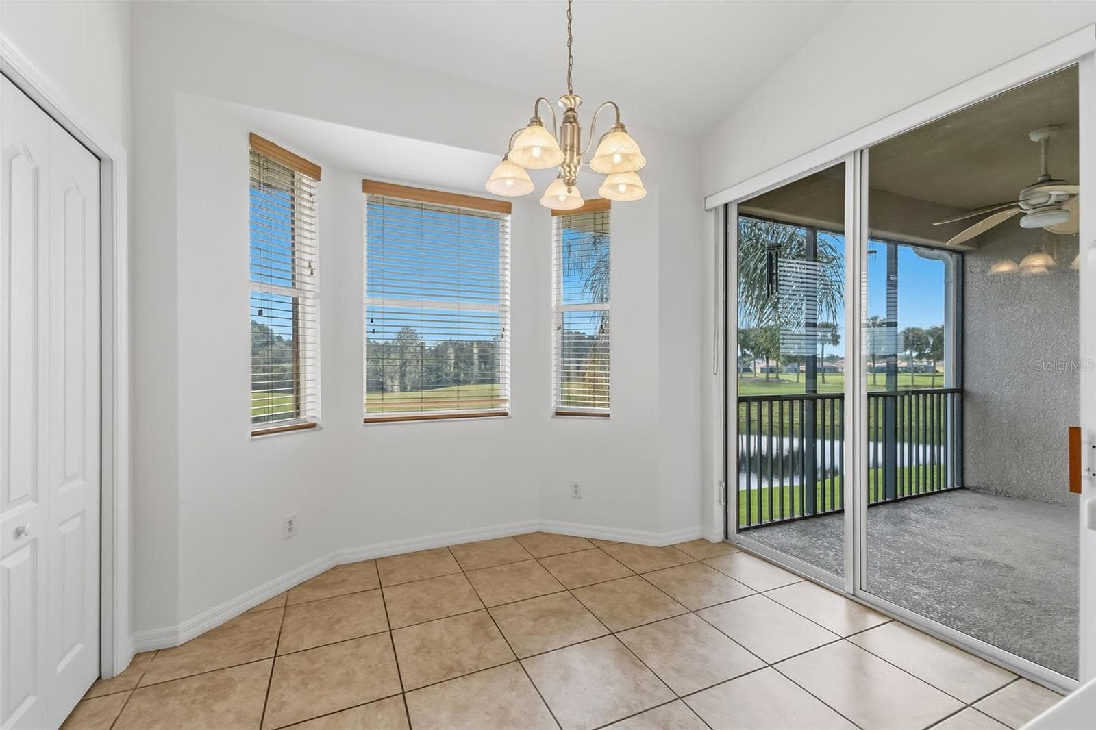 Condominium at 1003 FAIRWAYCOVE LN #207, BRADENTON, photo 40 of 45