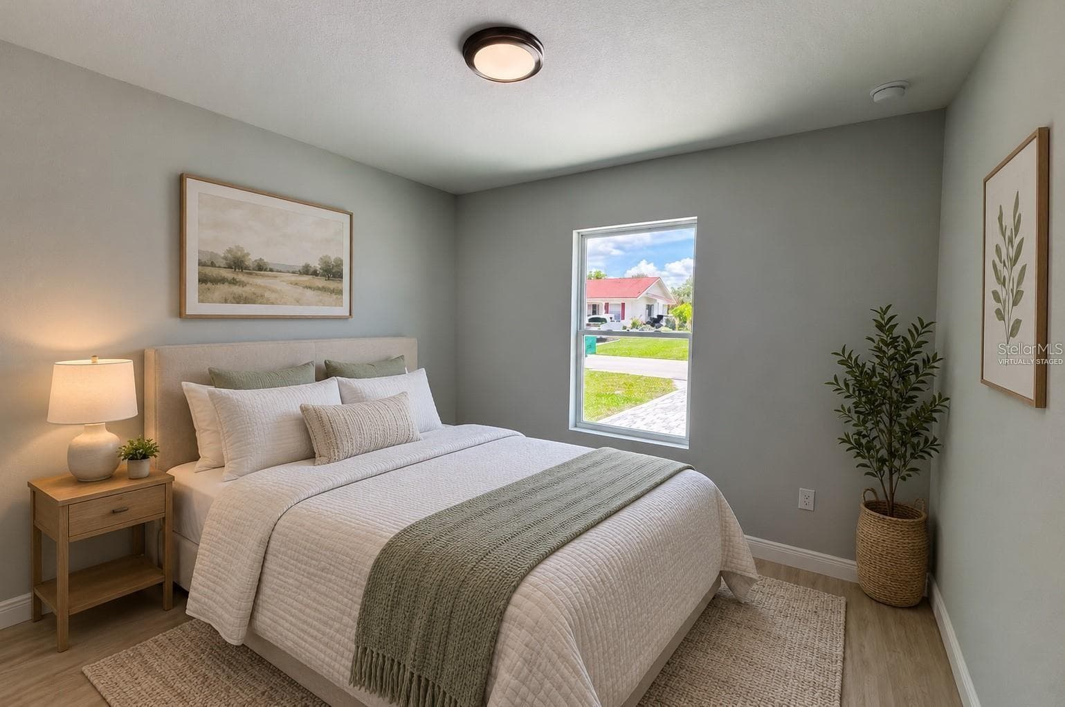 Virtually staged - 9217 TACOMA AVE, ENGLEWOOD