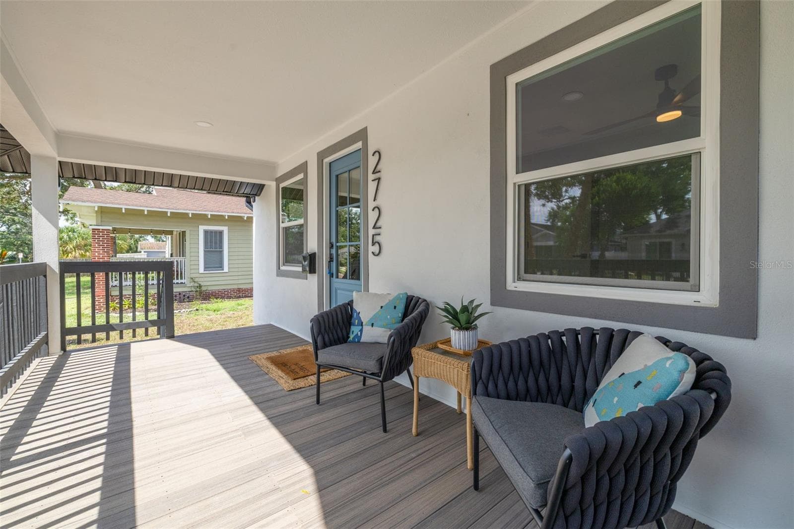 Single Family Residence at 2725 4TH AVE S, ST PETERSBURG, photo 6 of 36