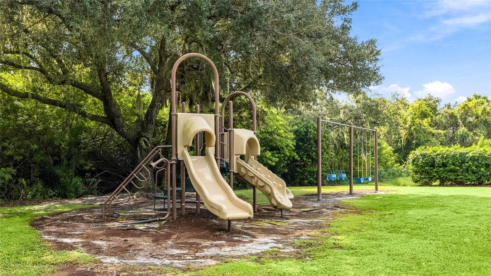 Playground equipment - 3306 LITTLE COUNTRY RD, PARRISH