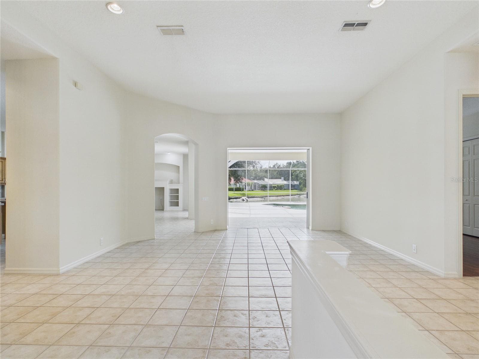 Single Family Residence at 10207 ESTUARY DR, TAMPA, photo 20 of 97