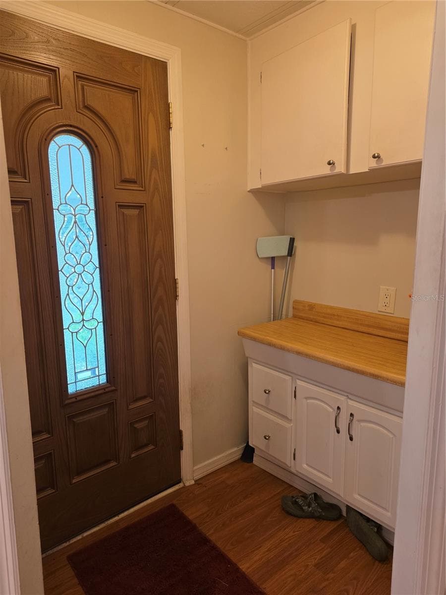 Entry Work counter - 2159 CANOPY CIR #135, ZELLWOOD