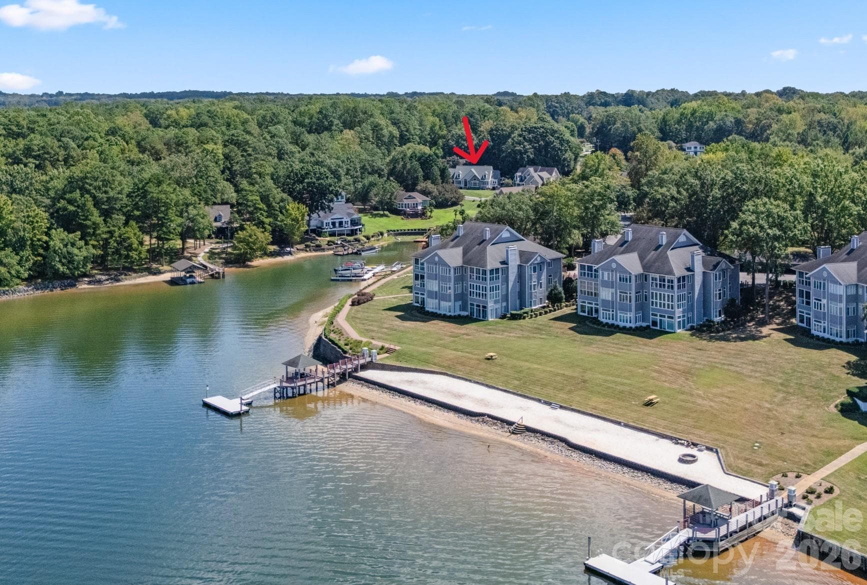 Walking distance to the beautiful beach - 946 Lake Club Drive, Rock Hill