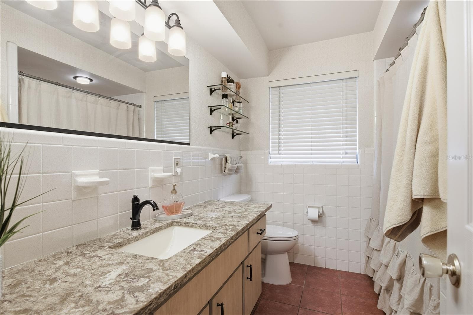 Single Family Residence at 233 WESTWINDS DR, PALM HARBOR, photo 26 of 55