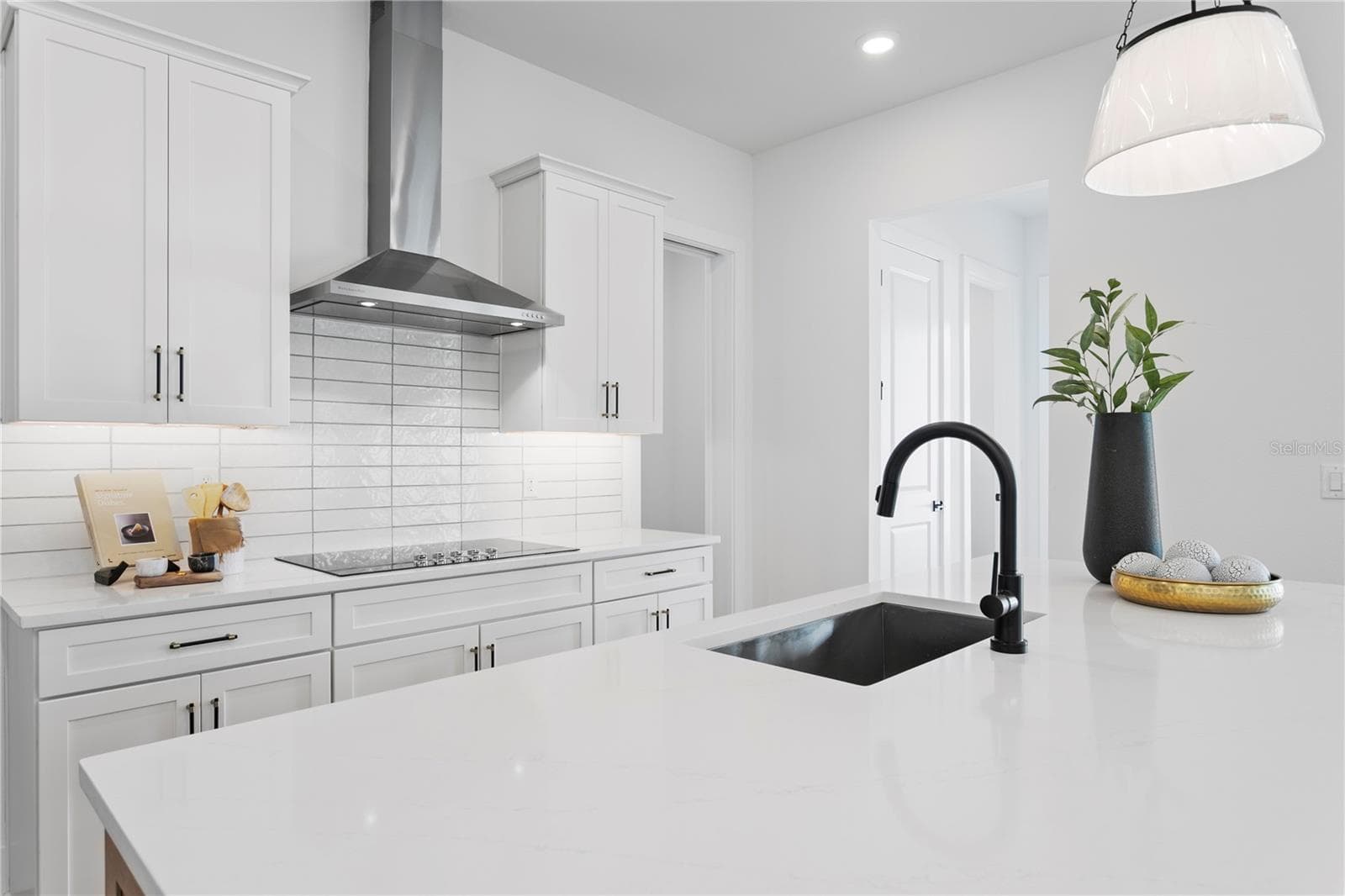 Single Family Residence at 3501 W ROGERS AVE, TAMPA, photo 11 of 75