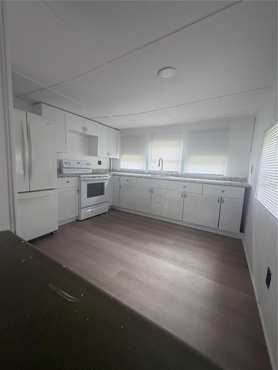 Mobile Home at 204 JOHNTRY RD, HAWTHORNE, photo 17 of 17