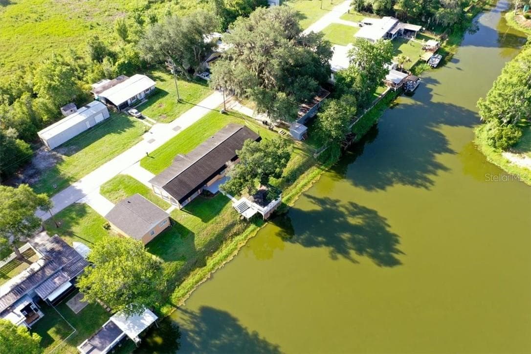 Residential at 928 S Shad TER, INVERNESS FL 34450, photo 39 of 48