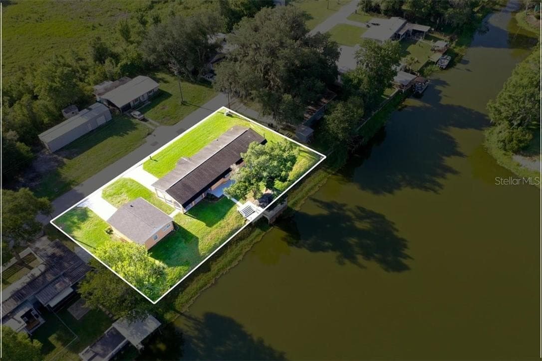 Residential at 928 S Shad TER, INVERNESS FL 34450, photo 40 of 48