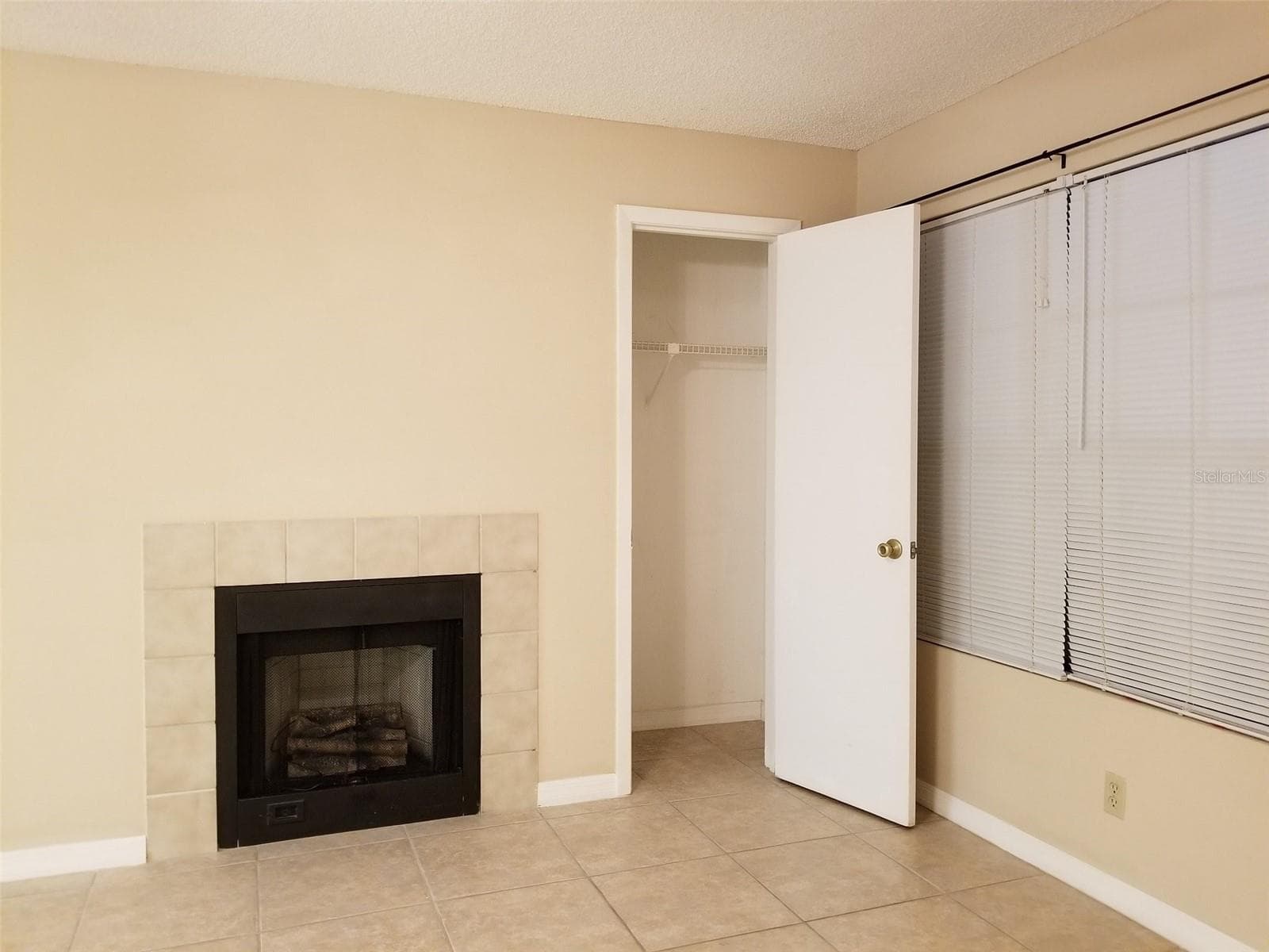 Condominium at 420 FORESTWAY CIR #207, ALTAMONTE SPRINGS, photo 9 of 23