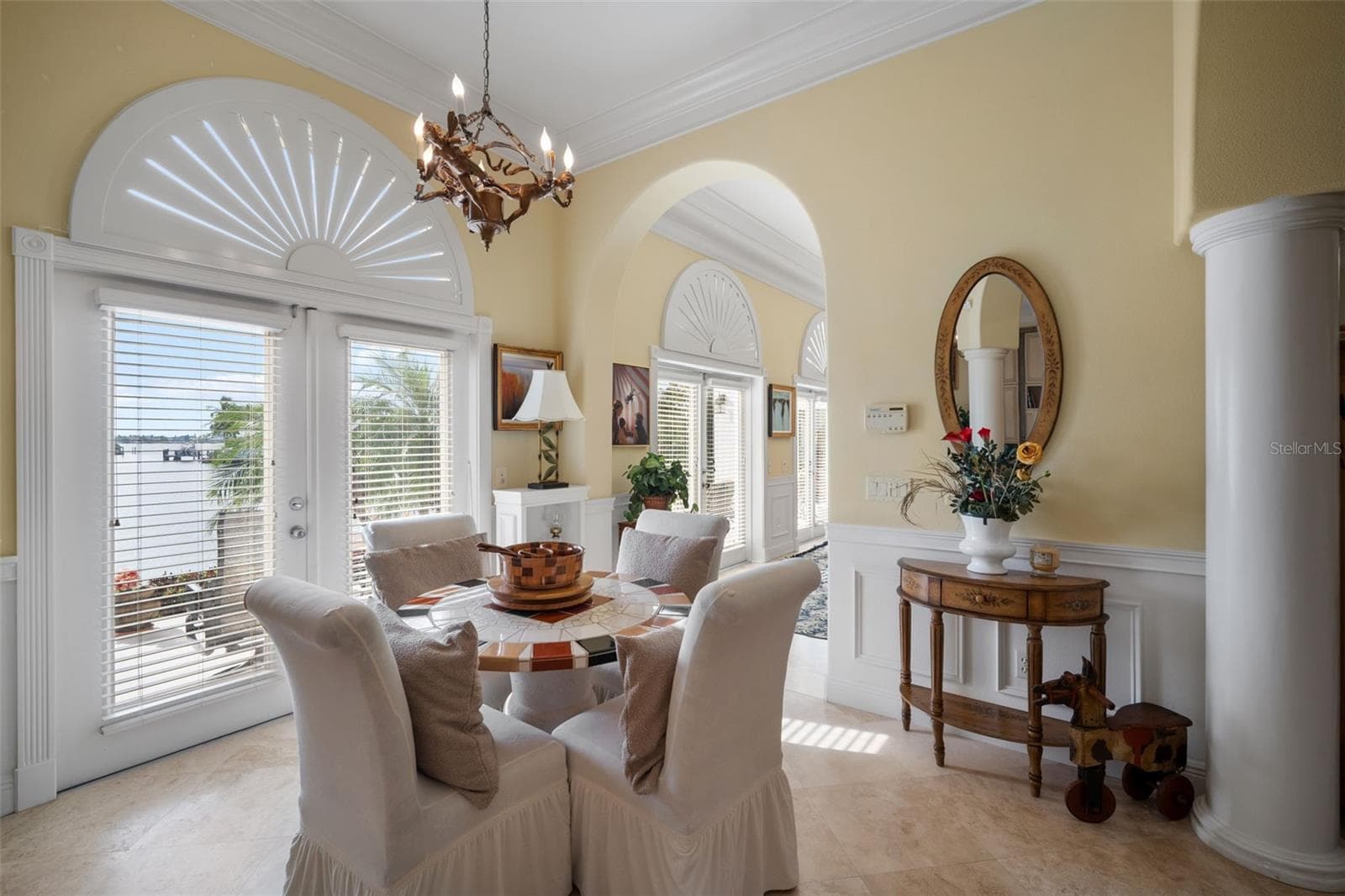 Single Family Residence at 1444 HARBOR DR, SARASOTA, photo 9 of 43