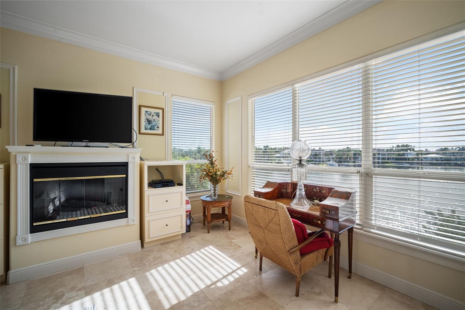Single Family Residence at 1444 HARBOR DR, SARASOTA, photo 25 of 43
