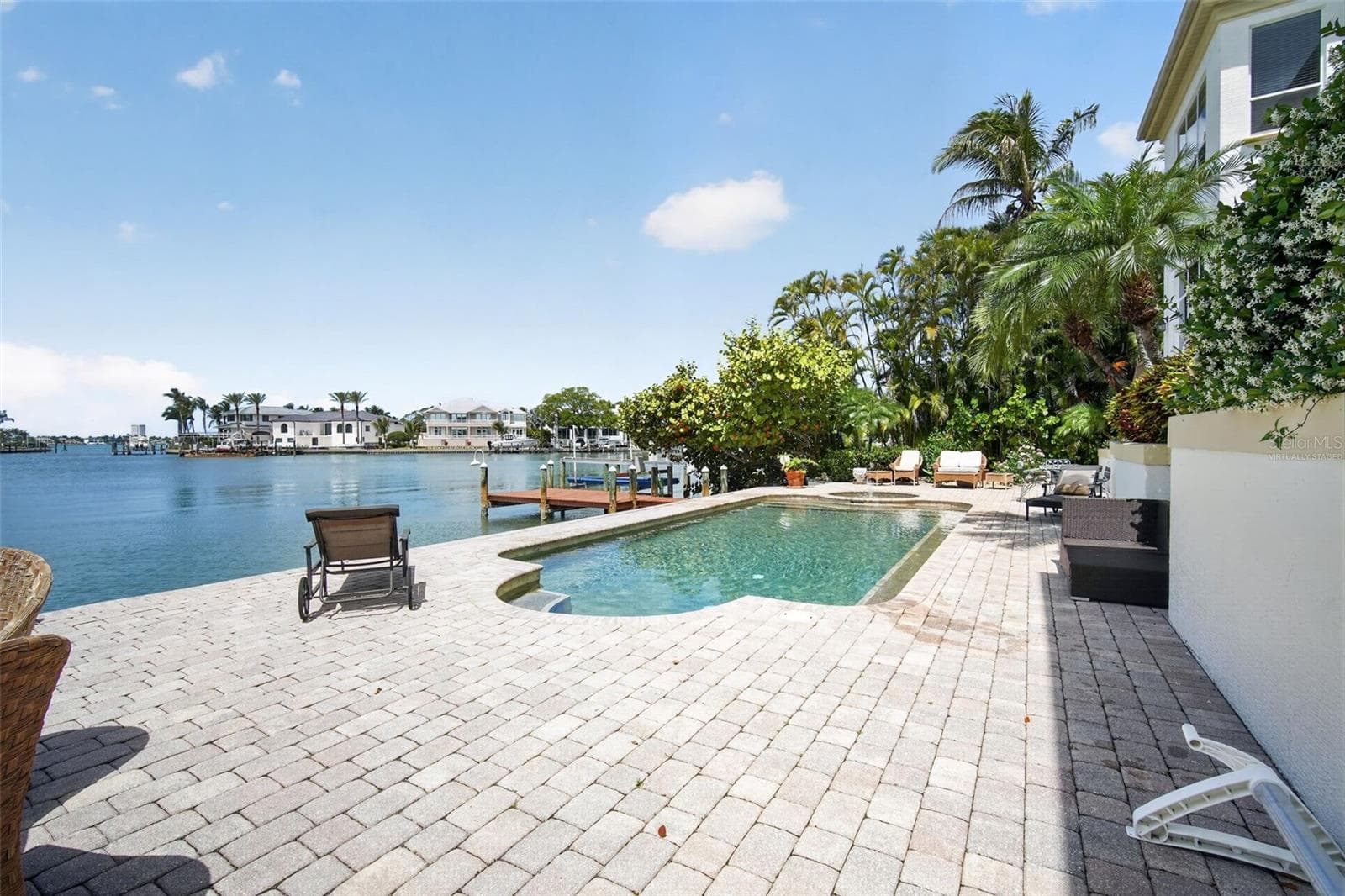Virtually staged. - 1444 HARBOR DR, SARASOTA