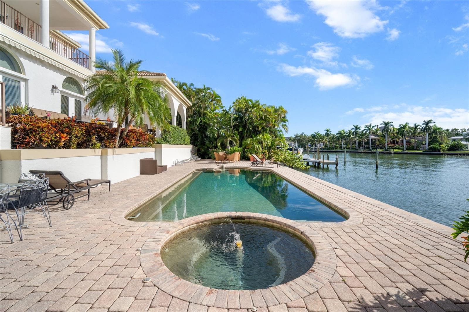 Single Family Residence at 1444 HARBOR DR, SARASOTA, photo 36 of 43