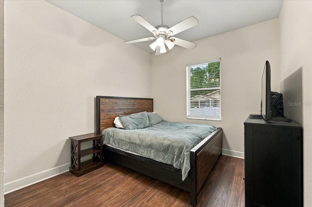 Single Family Residence at 5599 SUMMERLAND HILLS DR, LAKELAND, photo 39 of 74