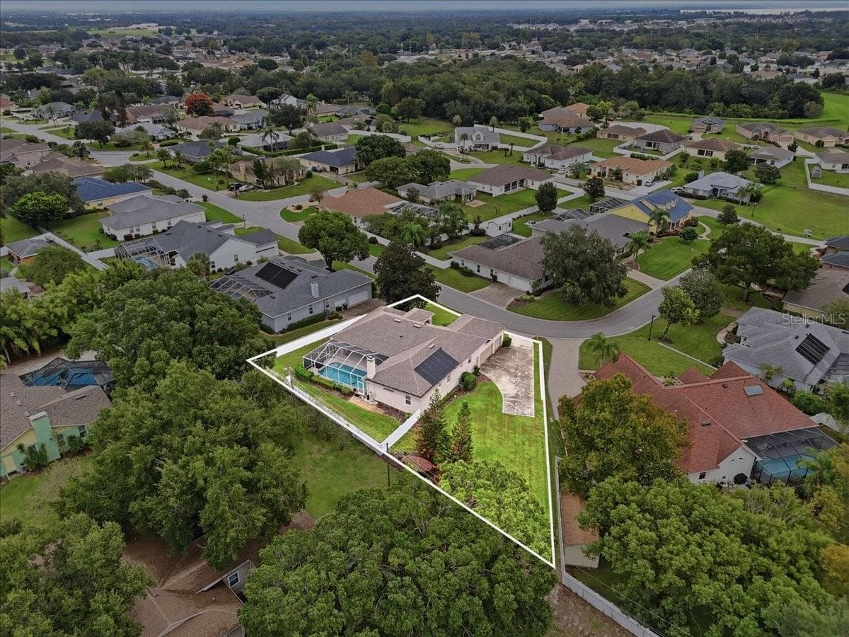 Single Family Residence at 5599 SUMMERLAND HILLS DR, LAKELAND, photo 68 of 74