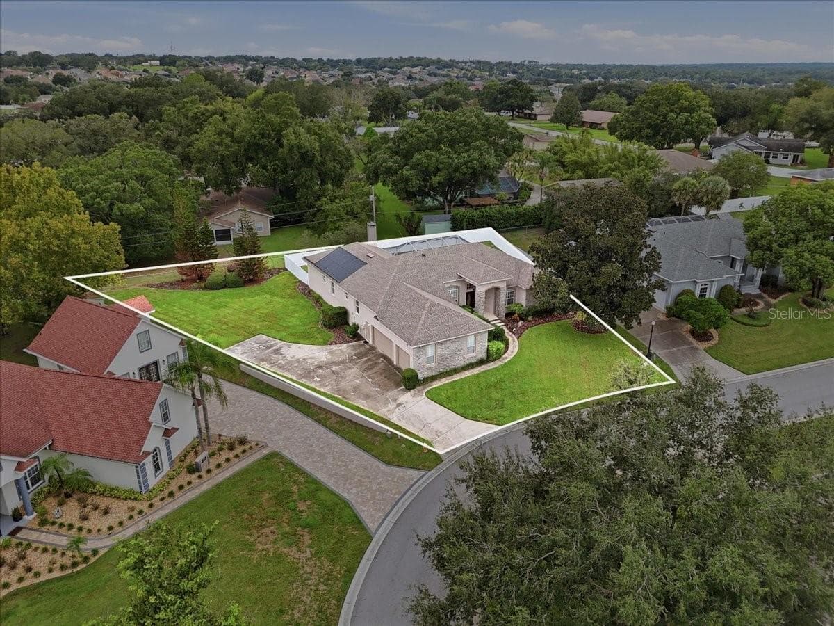 Single Family Residence at 5599 SUMMERLAND HILLS DR, LAKELAND, photo 72 of 74