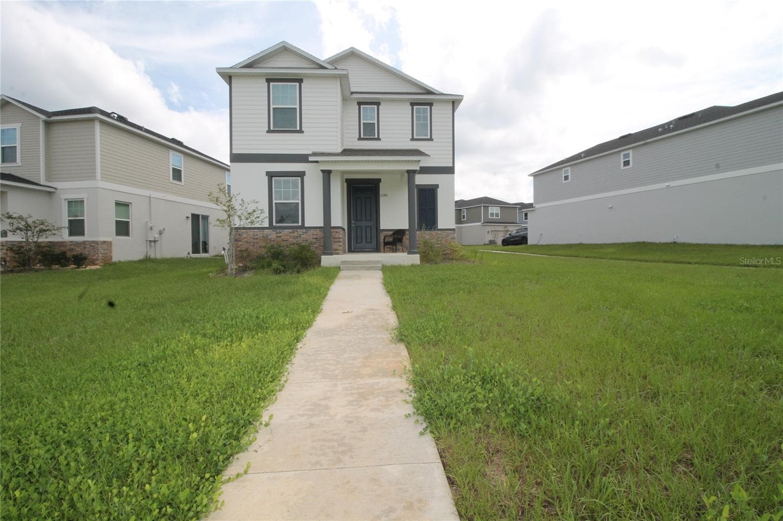 Single Family Residence at 7245 BIG CEDAR ALY, GROVELAND, photo 2 of 20