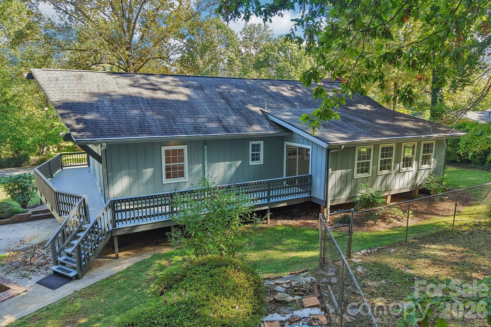 Single Family Residence at 122 W Laurel Lane, Etowah, photo 8 of 48