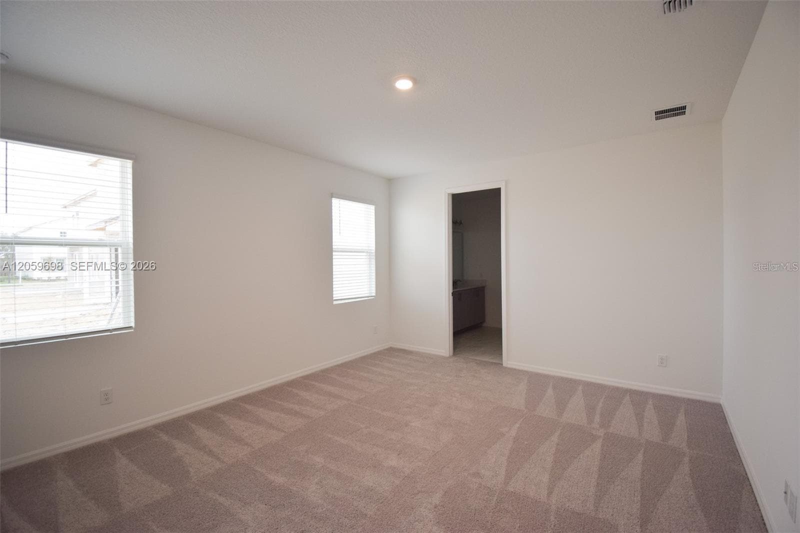 Spacious Bedroom with Natural Light - 2370 LANCASHIRE ST, DAVENPORT