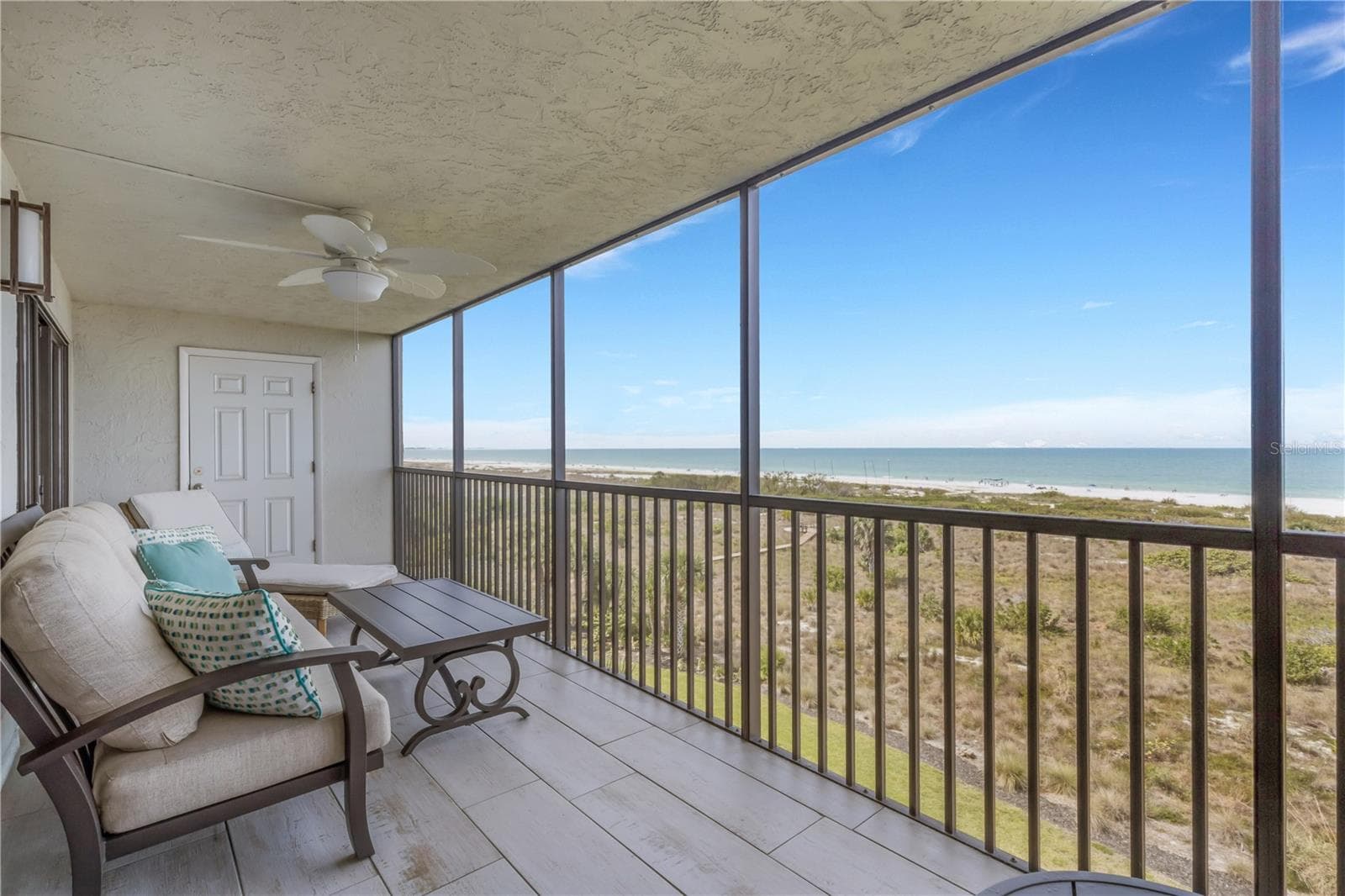 Lanai - 420 BEACH RD #507, SARASOTA