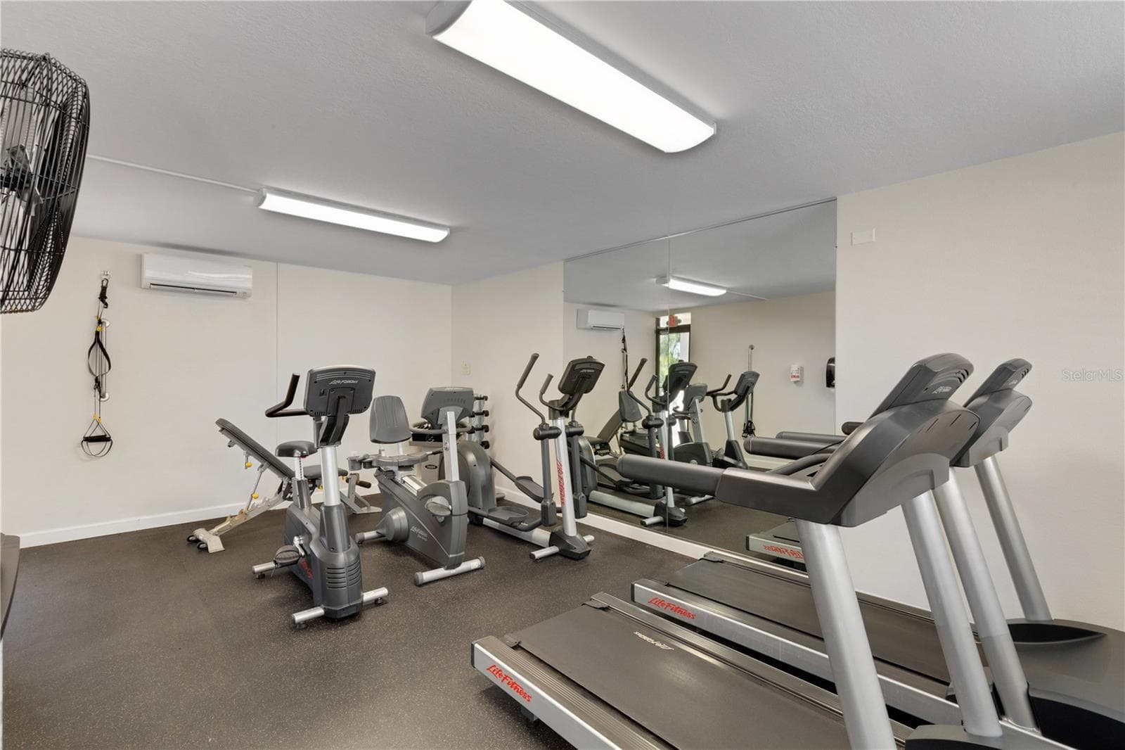 Fitness center - 420 BEACH RD #507, SARASOTA