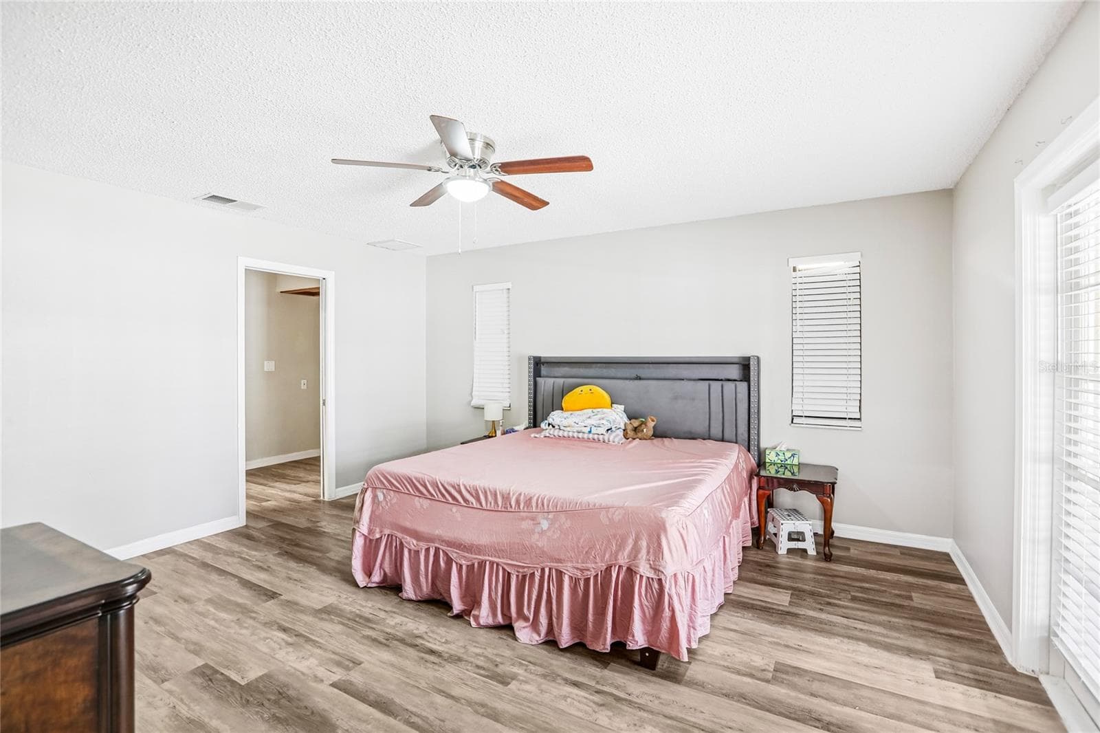 Single Family Residence at 700 13TH CT SW, LARGO, photo 21 of 35