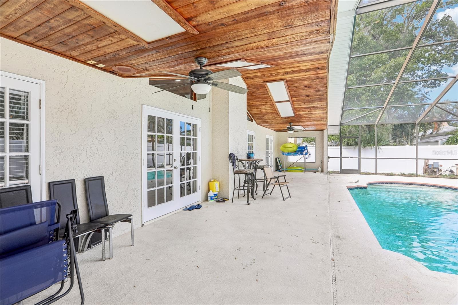 Single Family Residence at 700 13TH CT SW, LARGO, photo 32 of 35