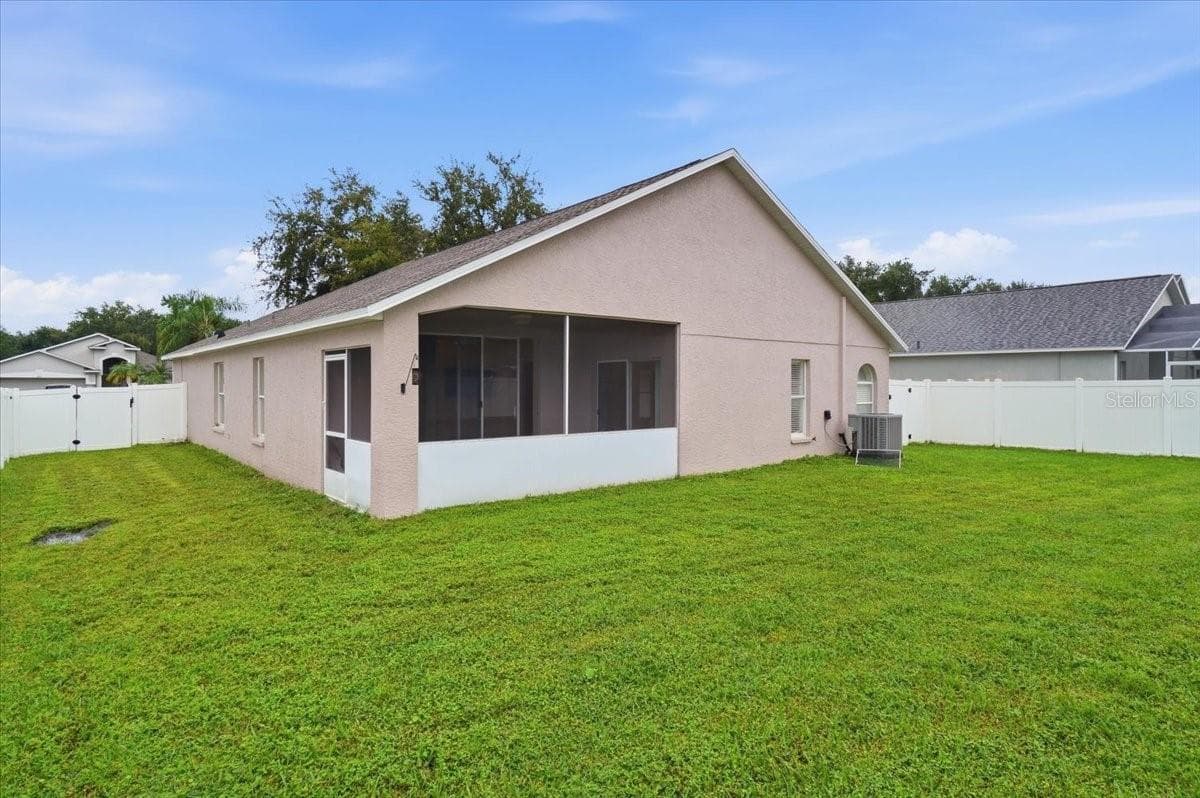 Single Family Residence at 2610 BUCKHORN PRESERVE BLVD, VALRICO, photo 25 of 79